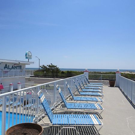 Отель Alante Oceanfront Motor Норт-Вайлдвуд Экстерьер фото